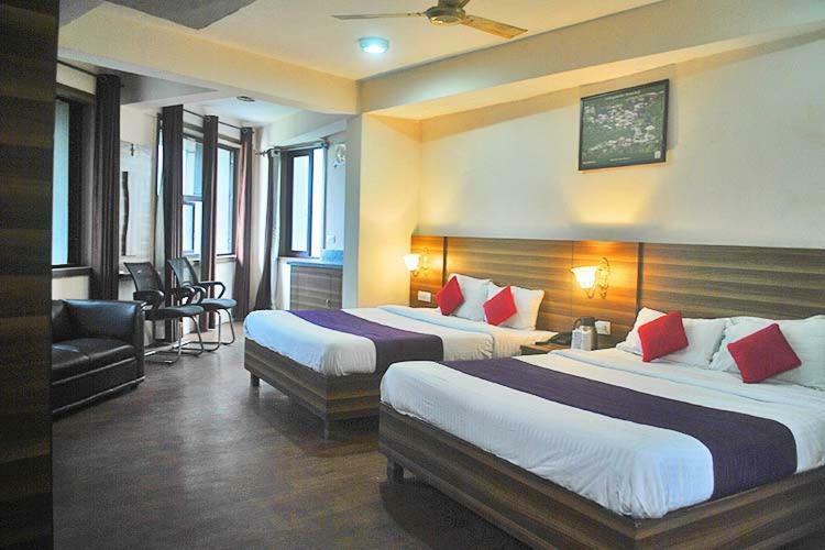 Vijay Palace Hostel Dharamsala Zewnętrze zdjęcie