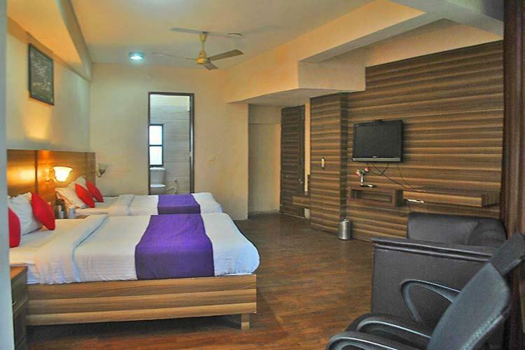 Vijay Palace Hostel Dharamsala Zewnętrze zdjęcie